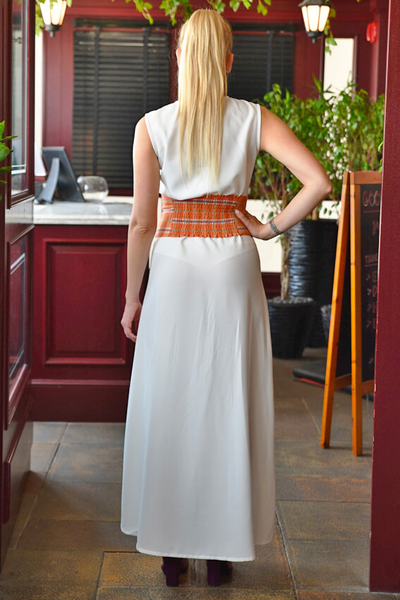 louise-back